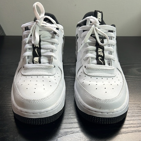 Nike Airforce 1 LV8 KSA Youth 6Y Black and White - Picture 2 of 5